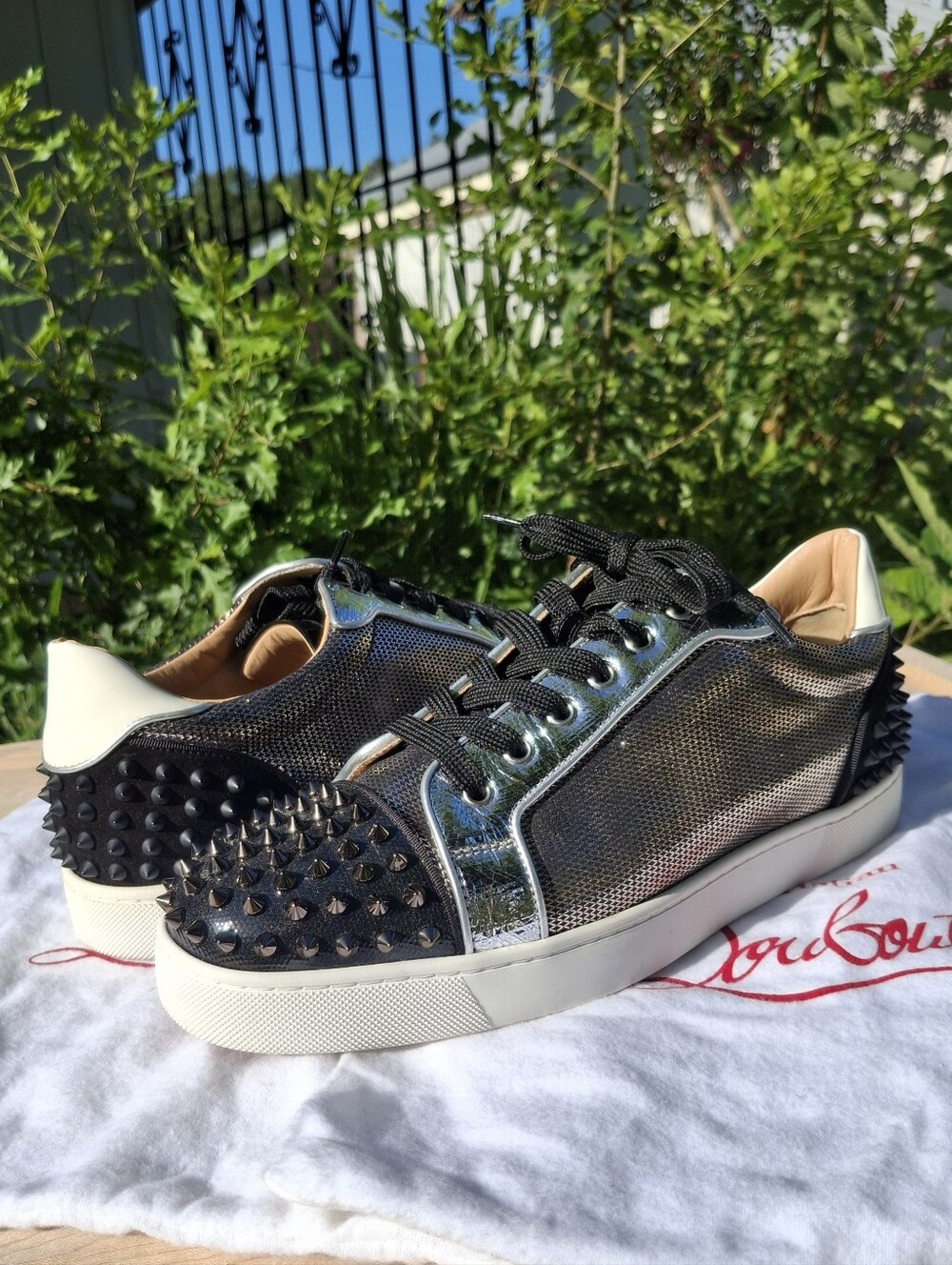 Christian Louboutin Seavaste 2 Orlato Flat Silver Black Men's Sneakers Size 10.5